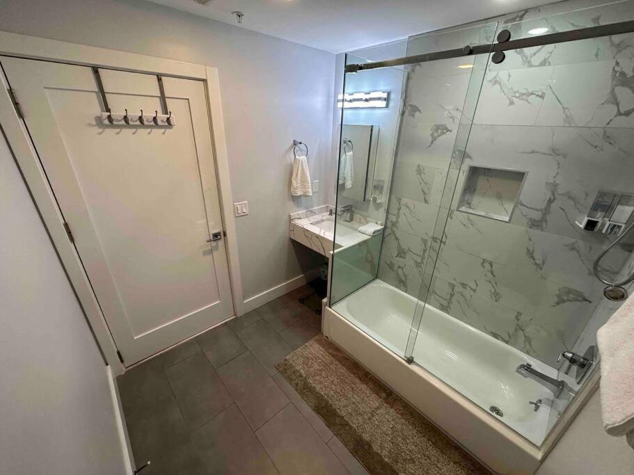 The Classic Suite: 2Br Close To Nyc Патерсън Екстериор снимка