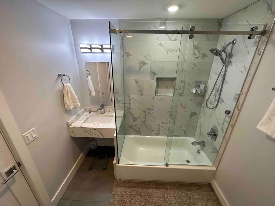 The Classic Suite: 2Br Close To Nyc Патерсън Екстериор снимка
